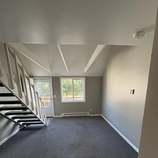 153 Hopkins St 2
