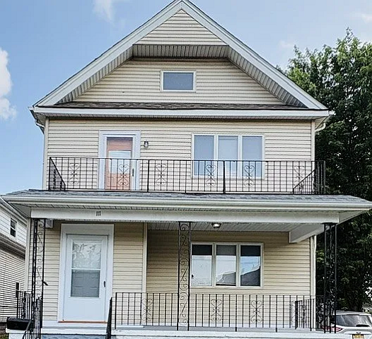 111 Dempster St 1 111 Dempster St 1