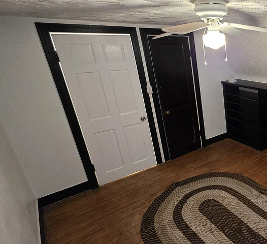 60 Weston Ave 7
